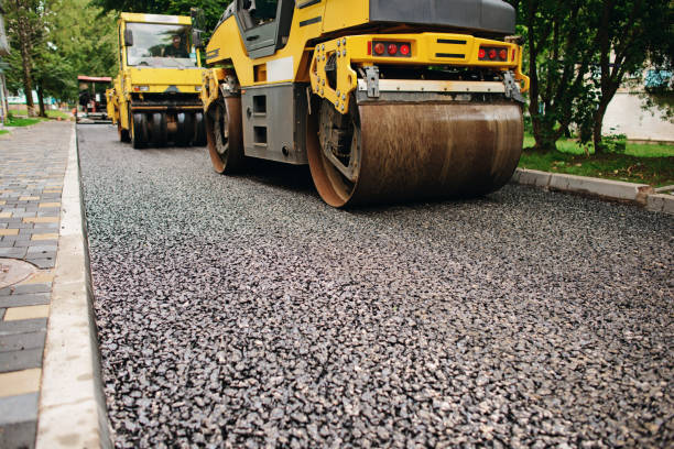 Best Driveway Paving Company  in Indianola, MS